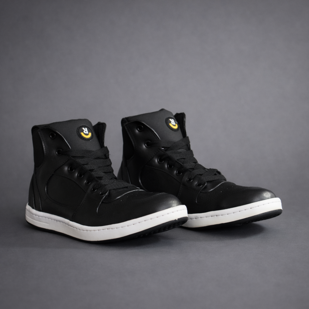 tenis en neumatico (n)